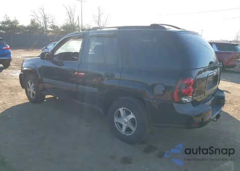 2005 Chevrolet Trailblazer Ls z USA, uszkodzony, nr VIN 1GNDT13S152285886